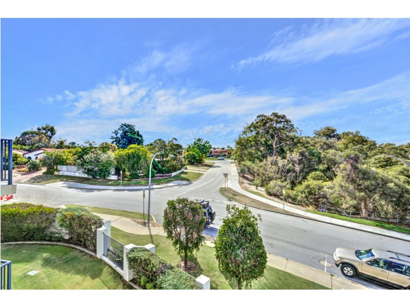 10/17 Southdown Place, Thornlie WA 6108