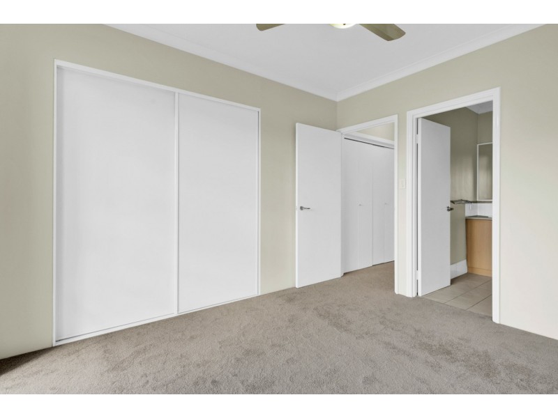 10/17 Southdown Place, Thornlie WA 6108