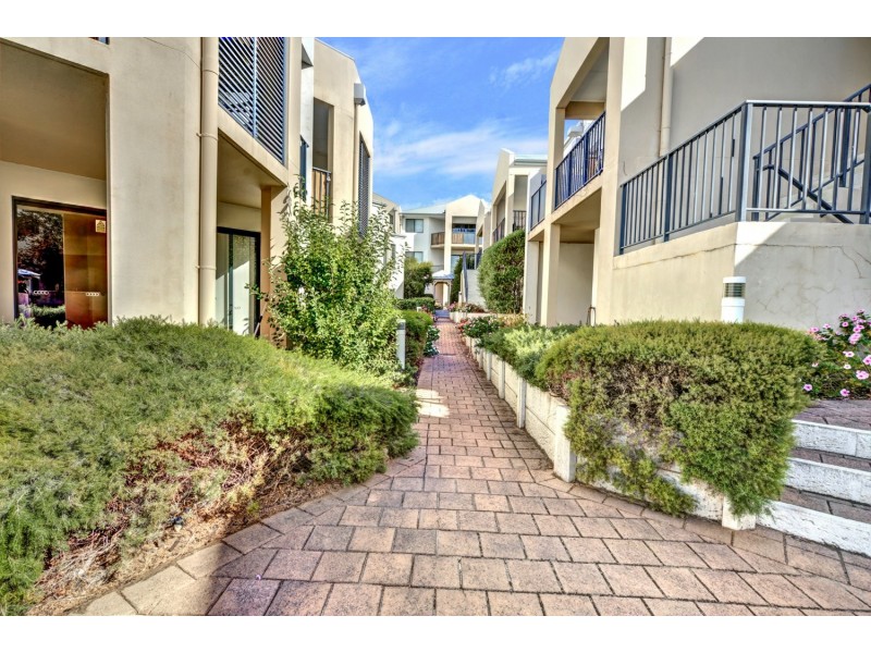 10/17 Southdown Place, Thornlie WA 6108