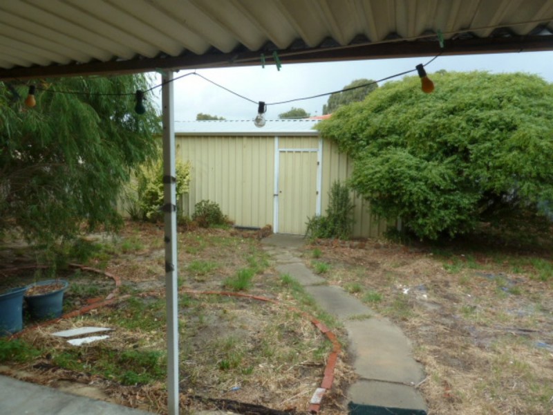 42 Belmont Road, Kenwick WA 6107