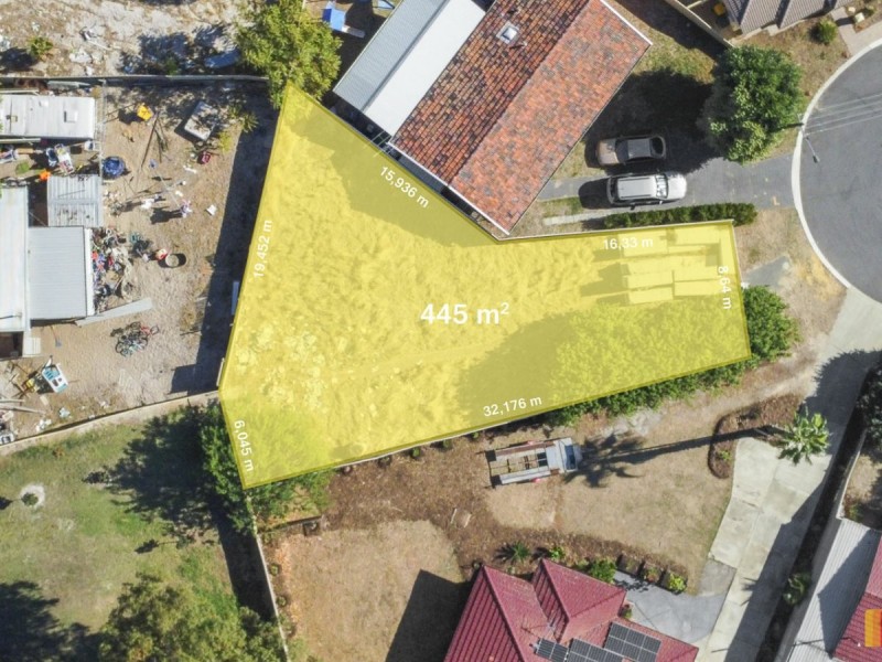 20 Drayton Court, Kelmscott WA 6111