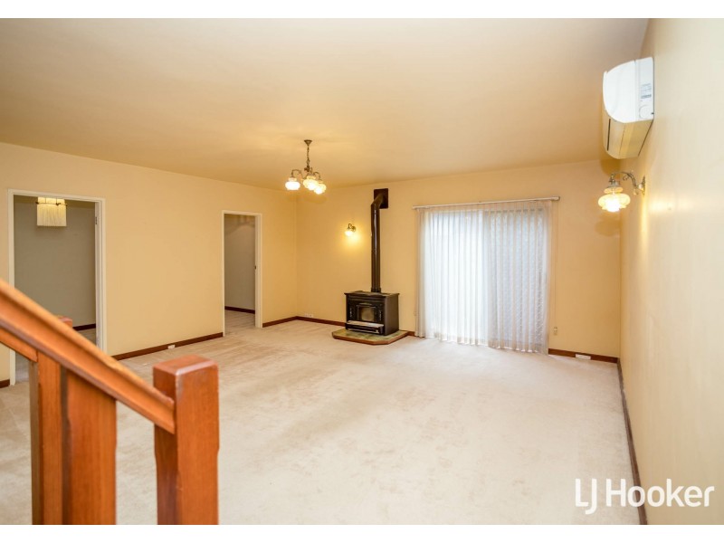 55 Regency Drive, Thornlie WA 6108