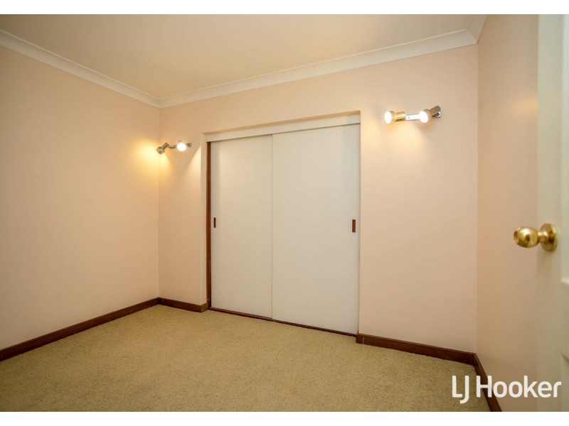 55 Regency Drive, Thornlie WA 6108