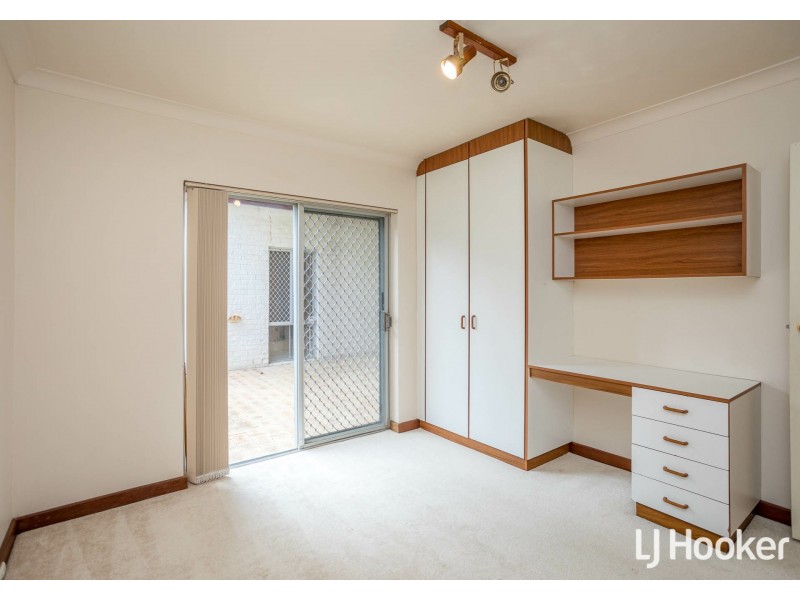 55 Regency Drive, Thornlie WA 6108