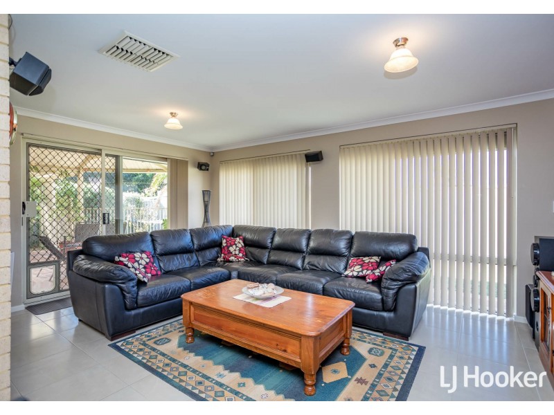 5 Bindoon Loop, Huntingdale WA 6110