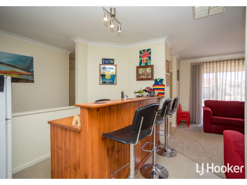 5 Bindoon Loop, Huntingdale WA 6110