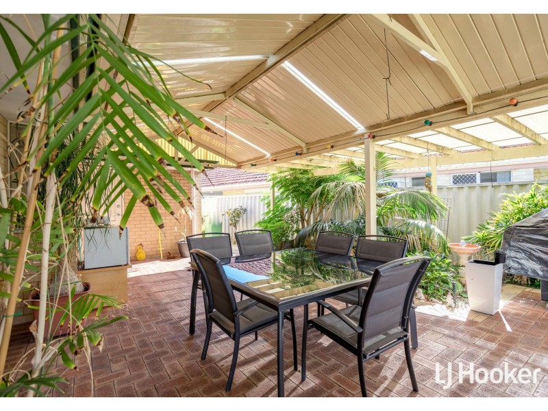 5 Bindoon Loop, Huntingdale WA 6110