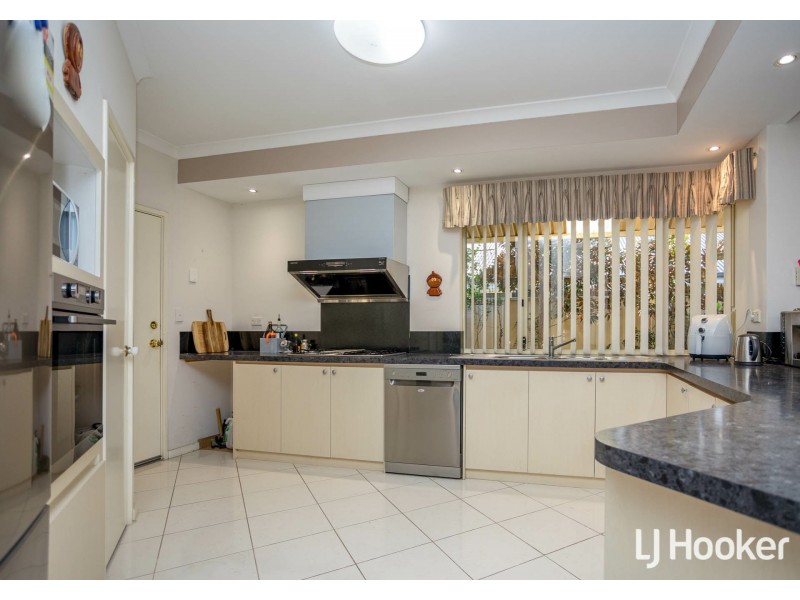 131 Shreeve Road, Canning Vale WA 6155