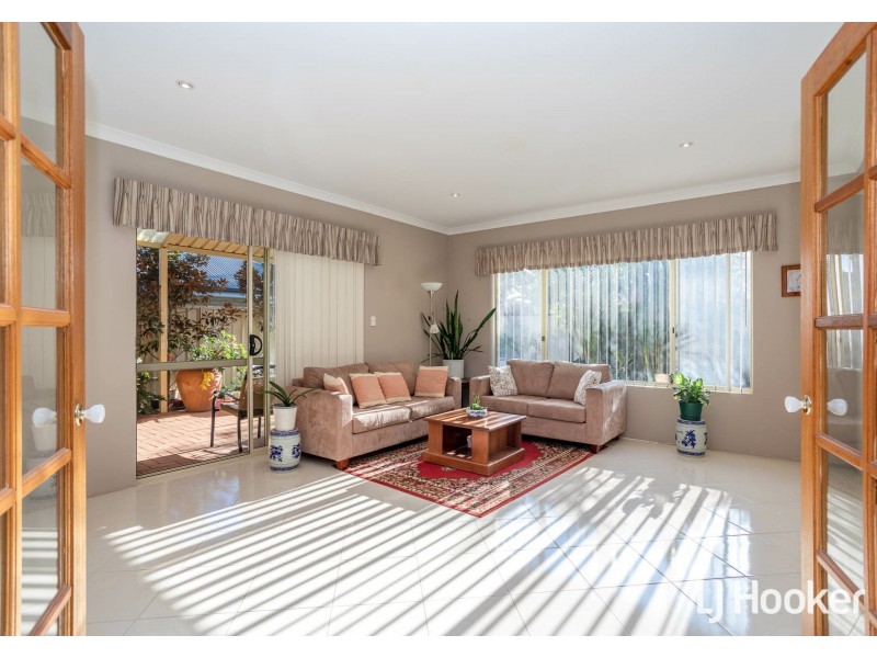 131 Shreeve Road, Canning Vale WA 6155
