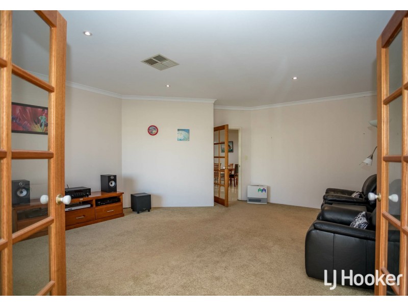 131 Shreeve Road, Canning Vale WA 6155