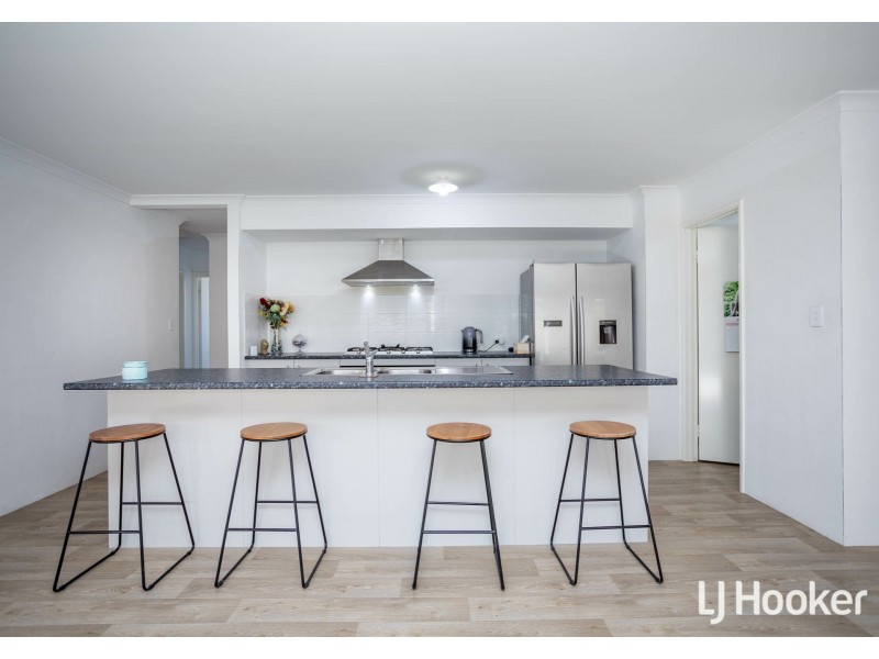 53 Larimar Parade, Byford WA 6122