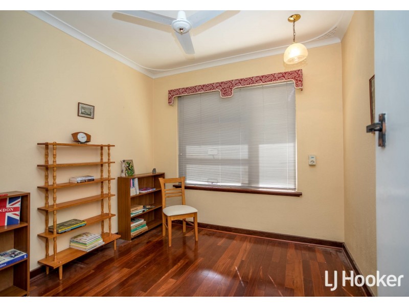 23 Bernice Way, Thornlie WA 6108