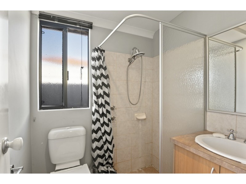 13 Hutt Way, Gosnells WA 6110