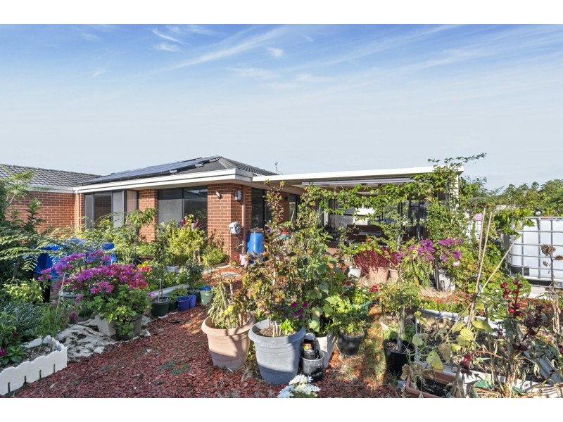 13 Hutt Way, Gosnells WA 6110