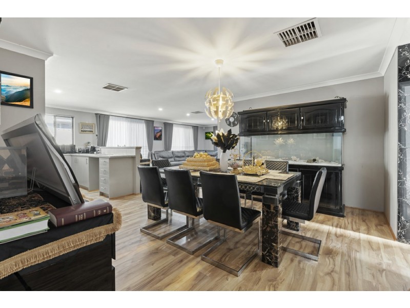 12 Edsell Entrance, Brookdale WA 6112