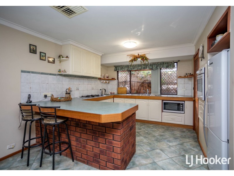 26 Grundy Way, Thornlie WA 6108