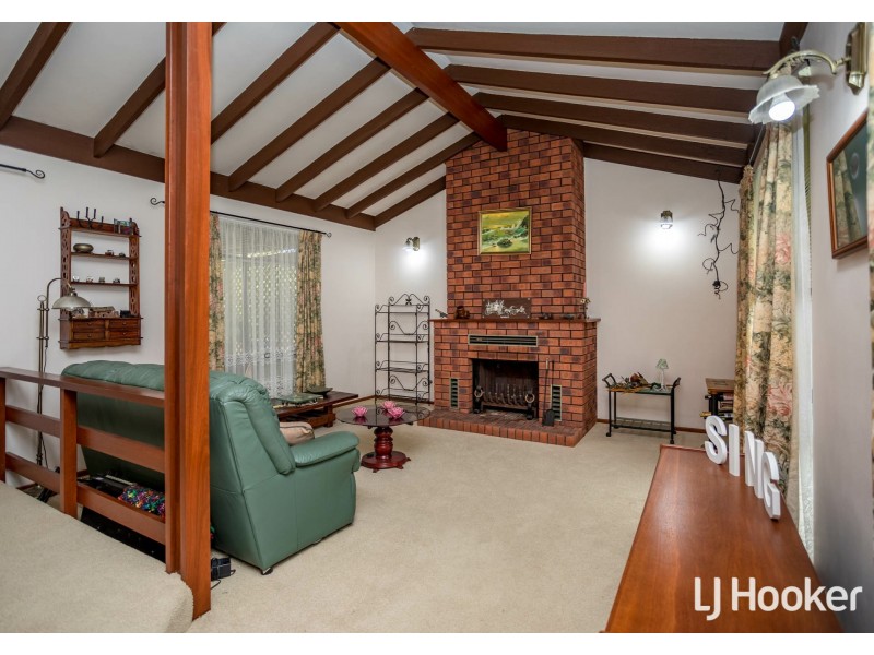 26 Grundy Way, Thornlie WA 6108