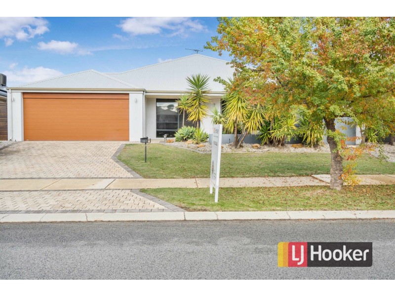 14 Kalinda Pass, Piara Waters WA 6112