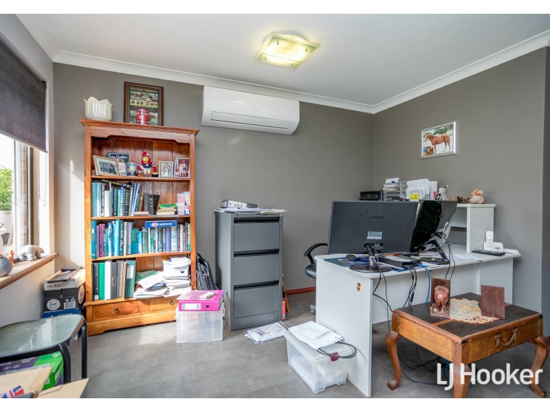 4 Kirk Close, Camillo WA 6111