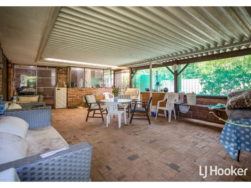 4 Kirk Close, Camillo WA 6111