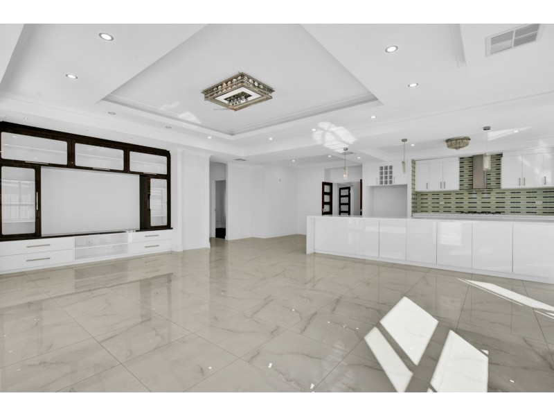 14 Bradstocks Grove, Southern River WA 6110