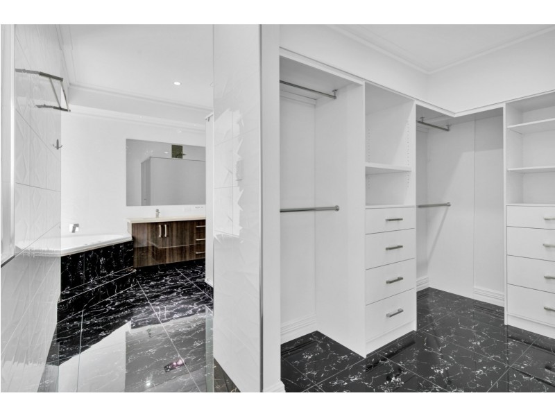 14 Bradstocks Grove, Southern River WA 6110