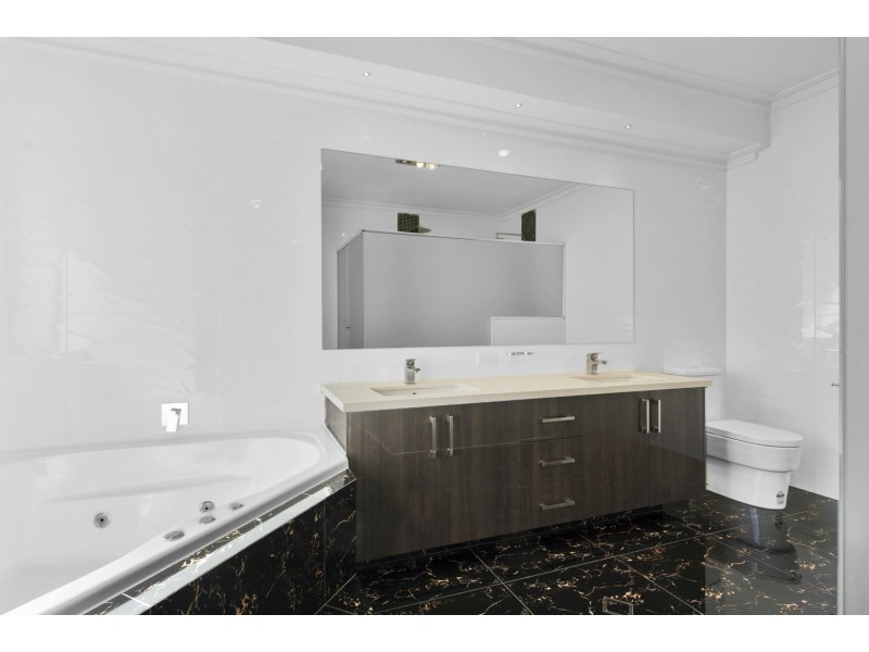 14 Bradstocks Grove, Southern River WA 6110