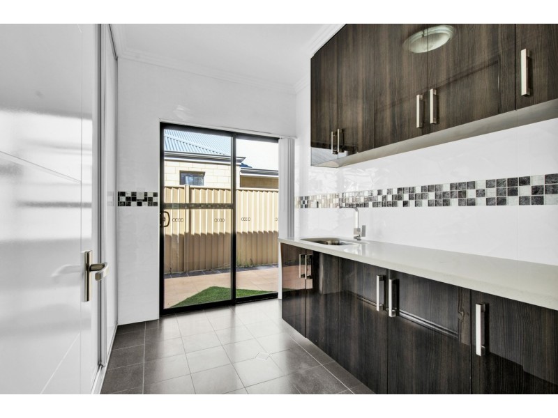 14 Bradstocks Grove, Southern River WA 6110