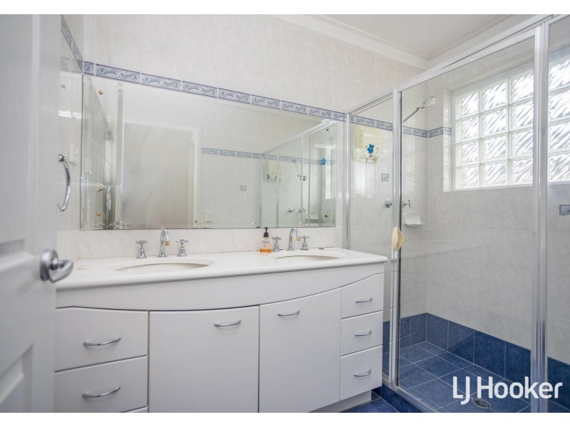 27 Shelburn Road, Thornlie WA 6108