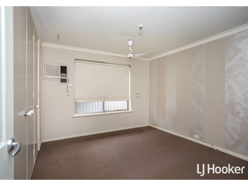 27 Shelburn Road, Thornlie WA 6108