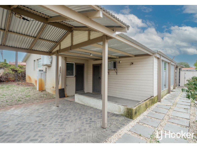 27 Shelburn Road, Thornlie WA 6108