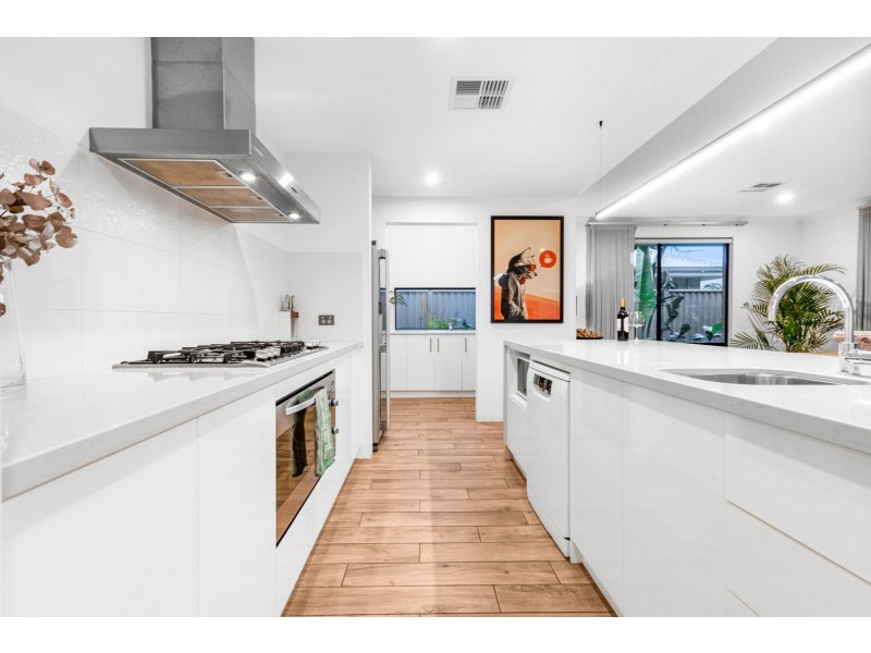 85 Bradstocks Grove, Southern River WA 6110