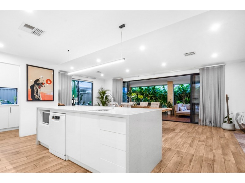 85 Bradstocks Grove, Southern River WA 6110