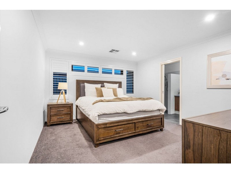 85 Bradstocks Grove, Southern River WA 6110