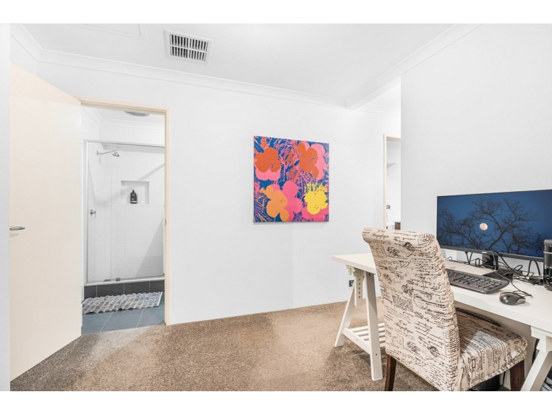 85 Bradstocks Grove, Southern River WA 6110