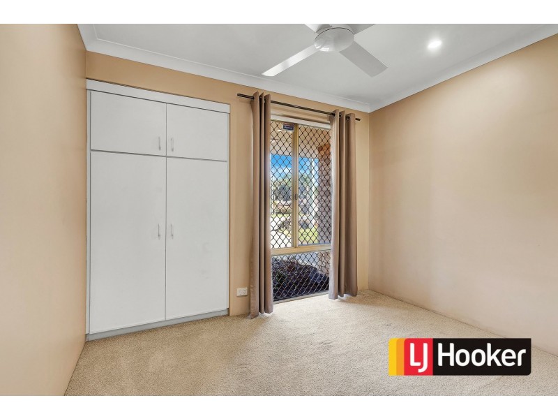 28 Silverhill Loop, Seville Grove WA 6112