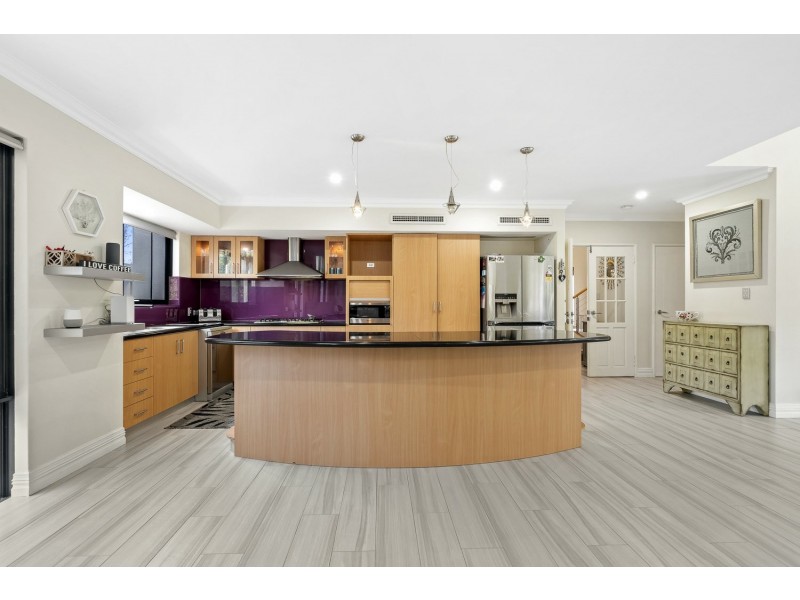 42 Ashridge Turn, Canning Vale WA 6155