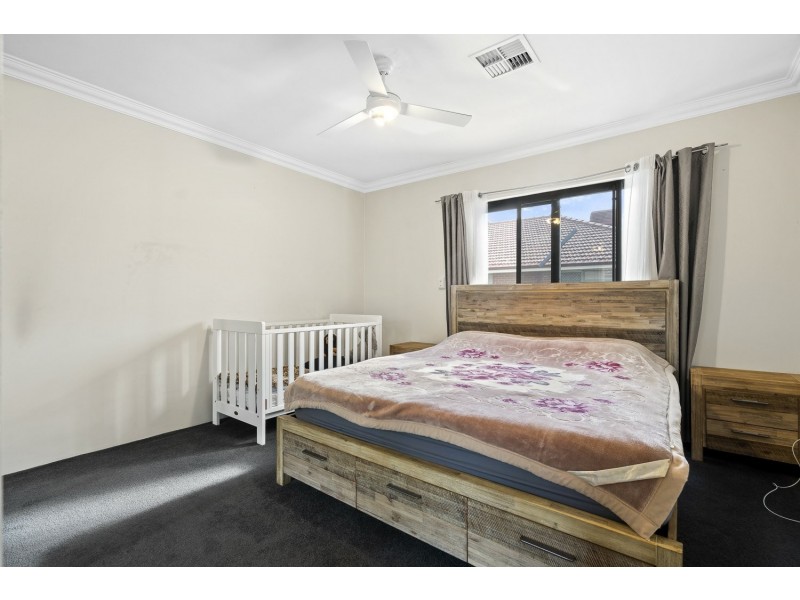 42 Ashridge Turn, Canning Vale WA 6155