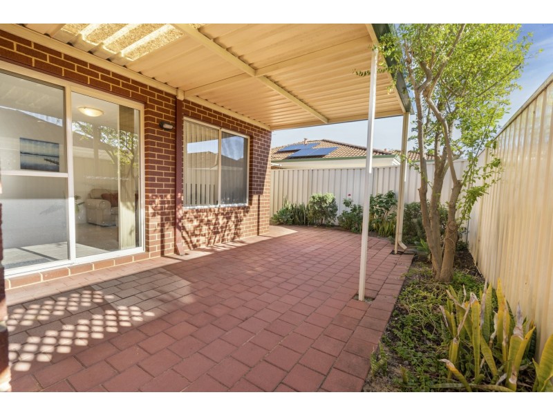 2/13 Muriel Street, Gosnells WA 6110