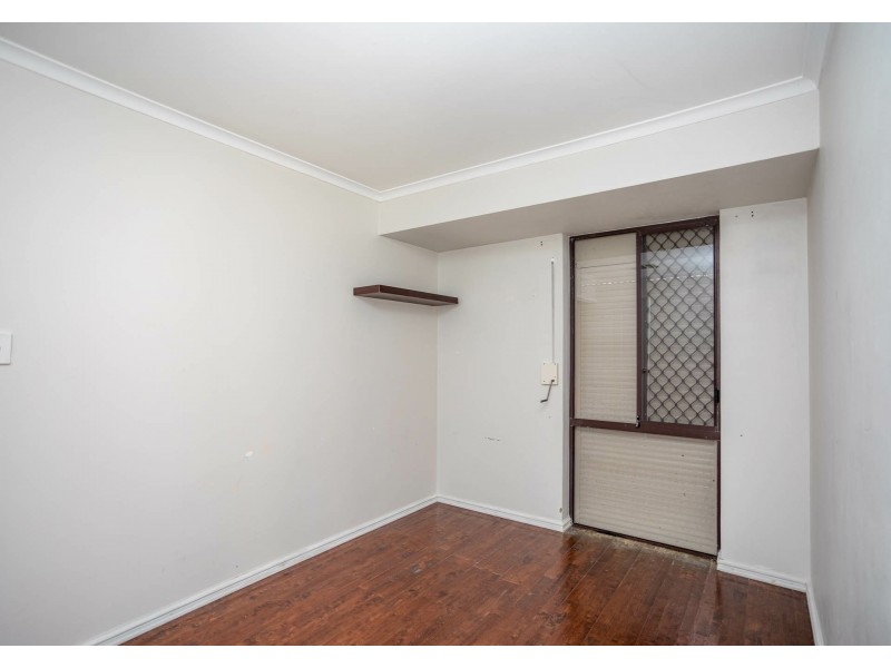 27 Prescott Drive, Gosnells WA 6110
