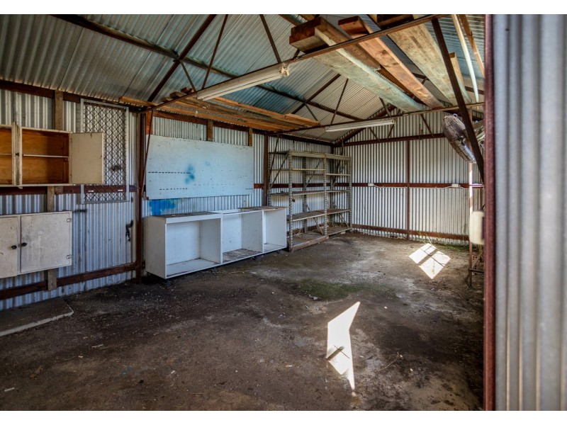 27 Prescott Drive, Gosnells WA 6110