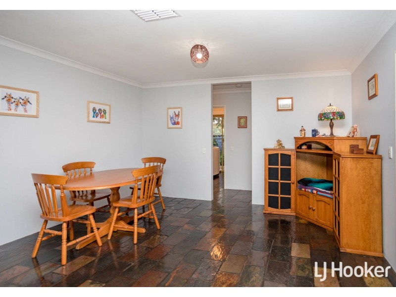 8 Hannan Place, Huntingdale WA 6110