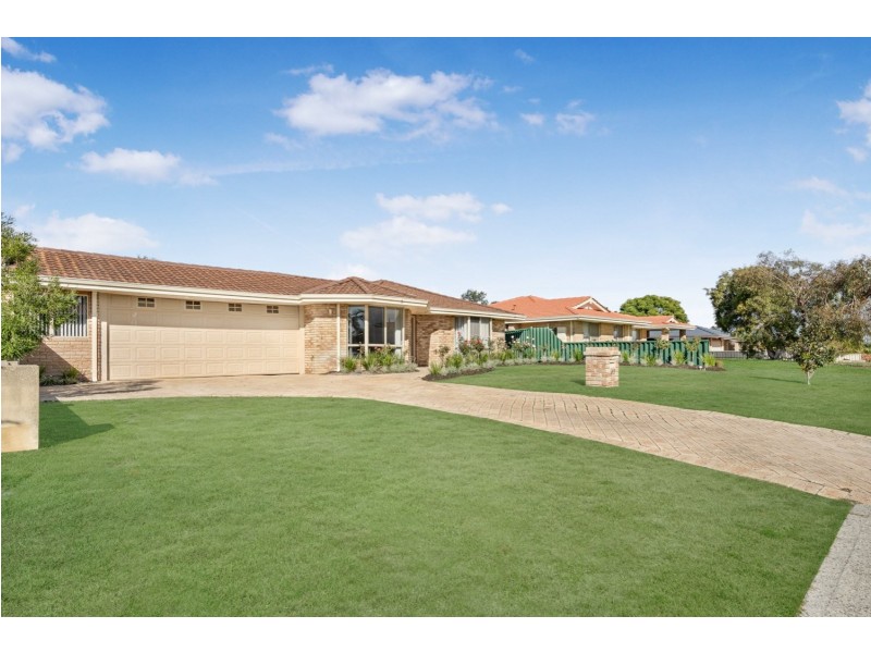 42 Explorer Drive, Thornlie WA 6108