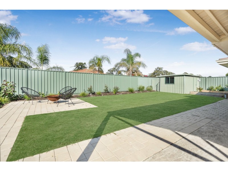 42 Explorer Drive, Thornlie WA 6108