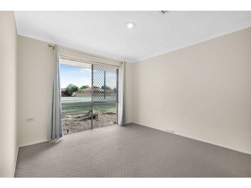 418 Spencer Road, Thornlie WA 6108