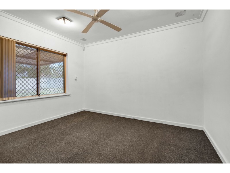 7 Olney Place, Huntingdale WA 6110