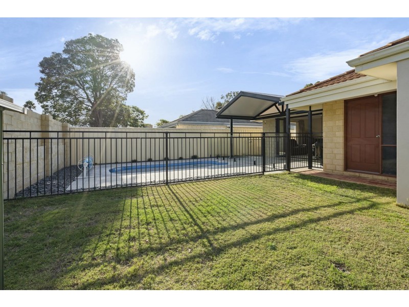 2 Putting Green, Maddington WA 6109