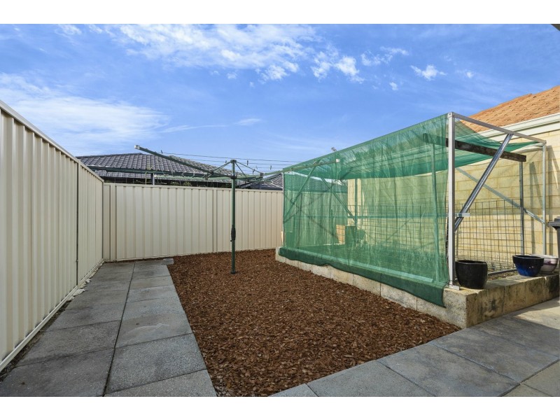 2 Putting Green, Maddington WA 6109