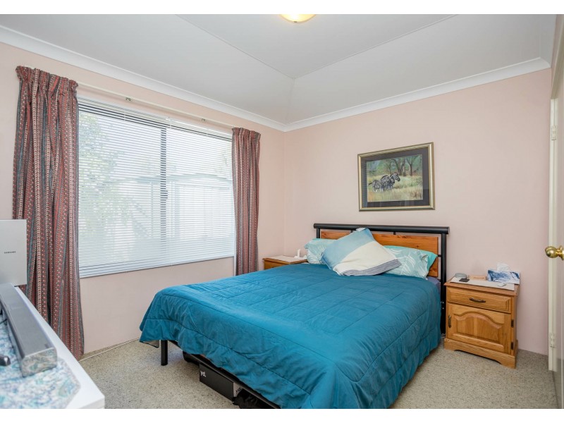 3 Jenkins Lane, Langford WA 6147