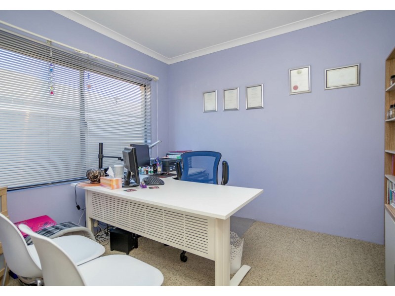 3 Jenkins Lane, Langford WA 6147